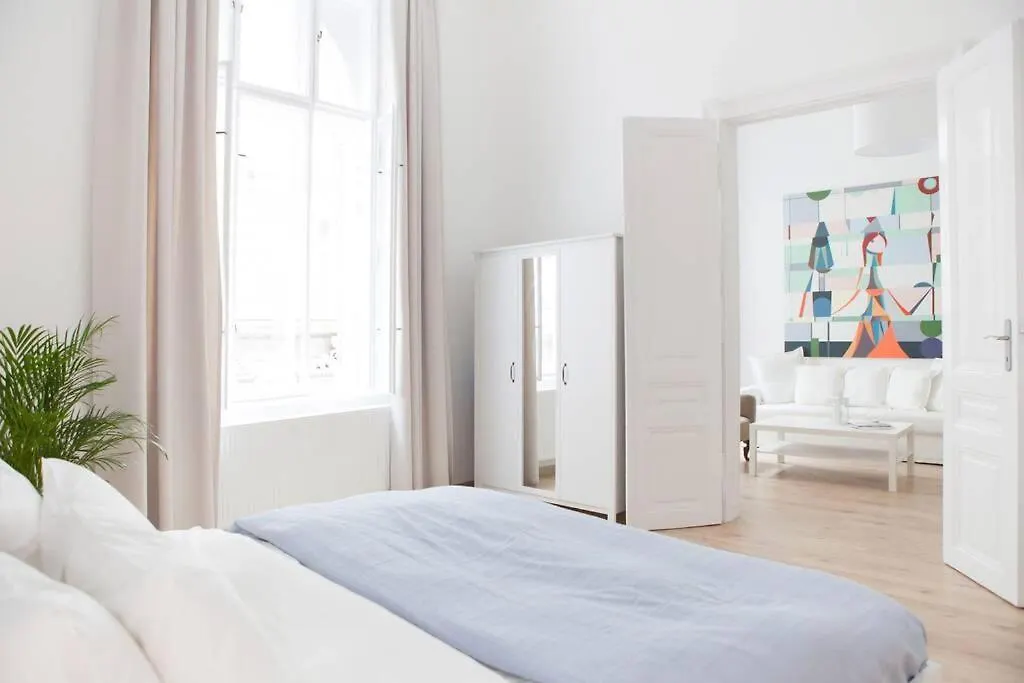 Artapart Luxury And Art In Budapest - Apartment A1