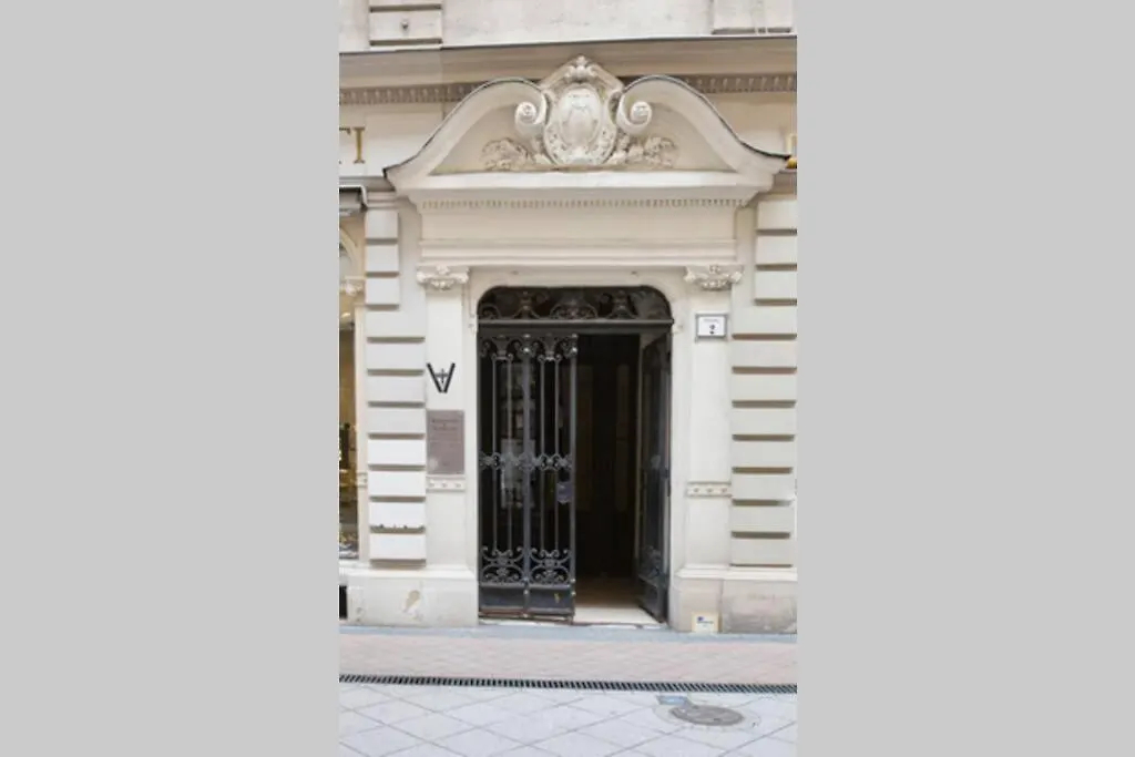 Artapart Luxury And Art In Budapest - Apartment A1 0*,  Hungary